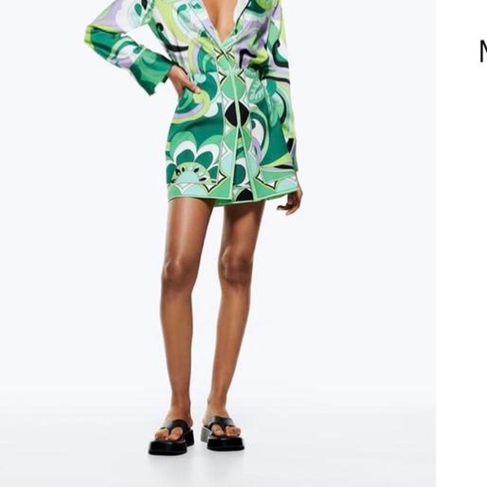 NWT Zara Green Silky Printed Skirt